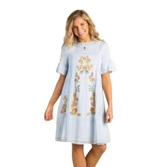 Brass & Roe Dresses & Skirts - Brass & Roe Light Blue Embroidered Floral Swing Dress Lace Trim Flutter Sleeve M